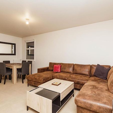 אוברווילייה Bright 68 M2 Apartment Near The Stade De France מראה חיצוני תמונה