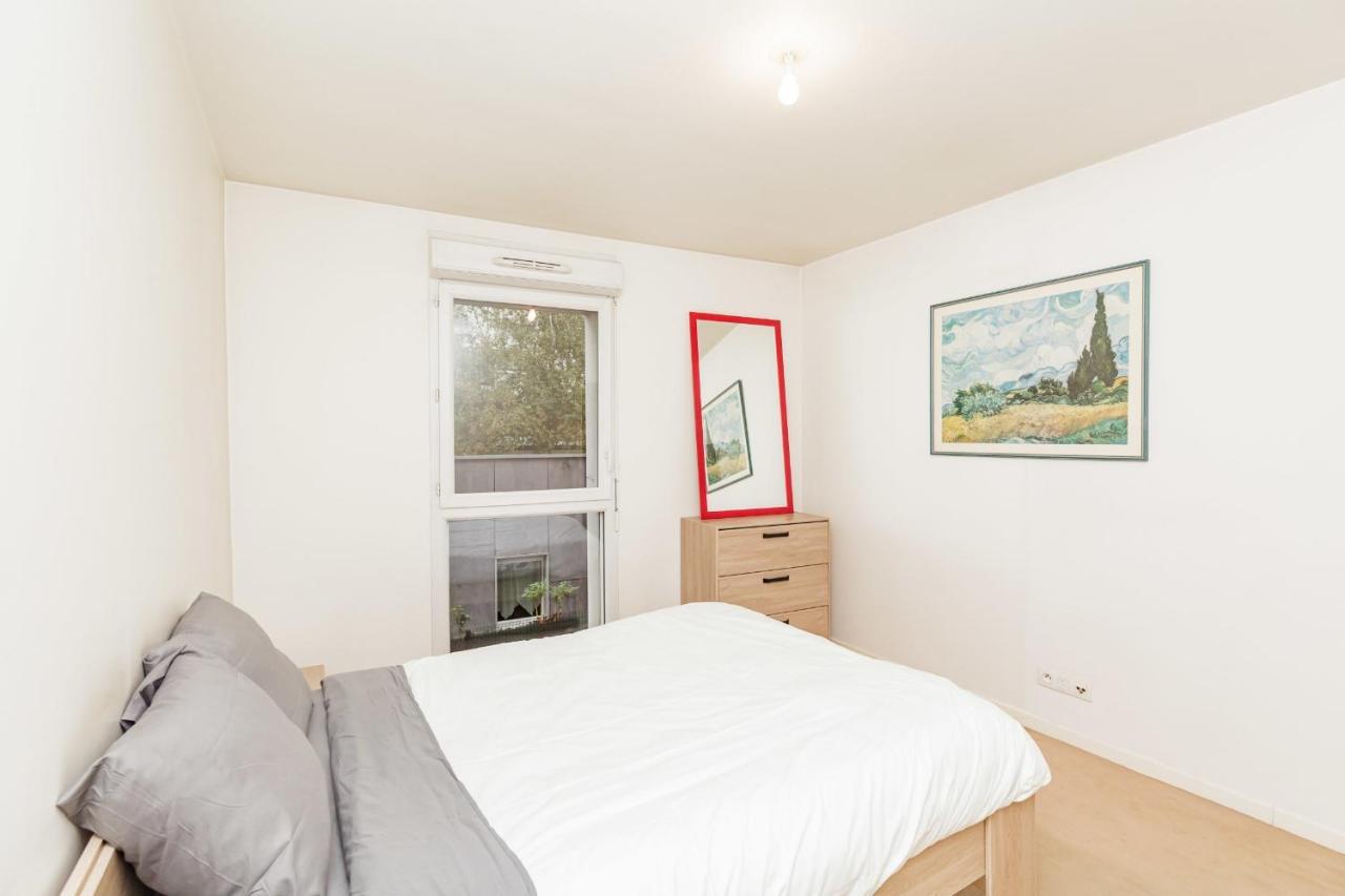 אוברווילייה Bright 68 M2 Apartment Near The Stade De France מראה חיצוני תמונה