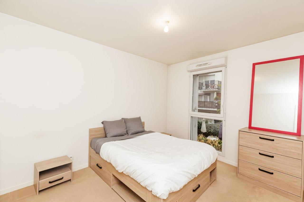 אוברווילייה Bright 68 M2 Apartment Near The Stade De France מראה חיצוני תמונה